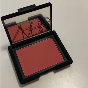 NARS Peep Show blush